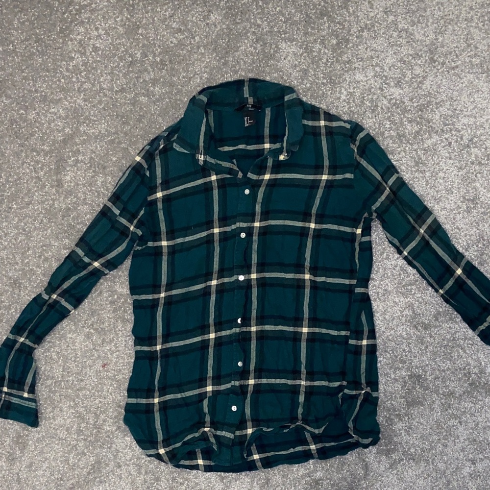 H&M Womens size 4 Plaid Shirt